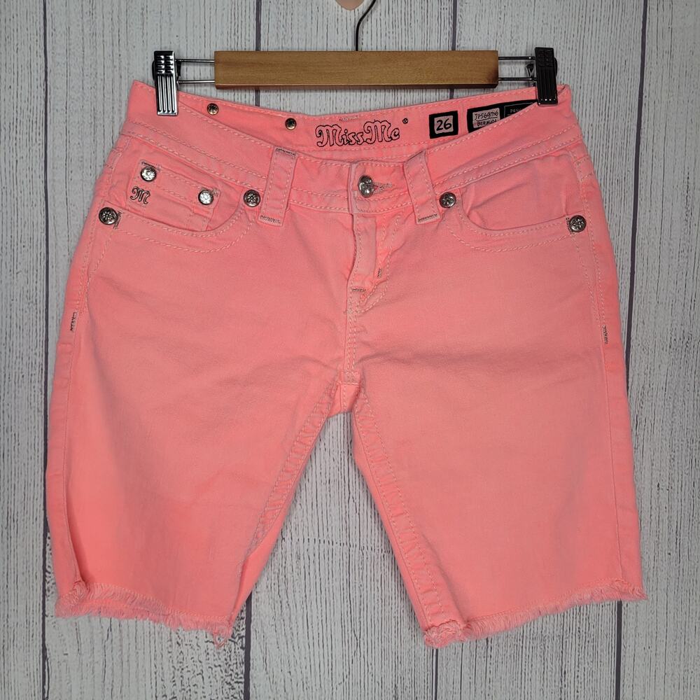 Miss Me Neon Pink Studded Stretch Fleur De Lis Low Rise Bermuda Shorts Size 26